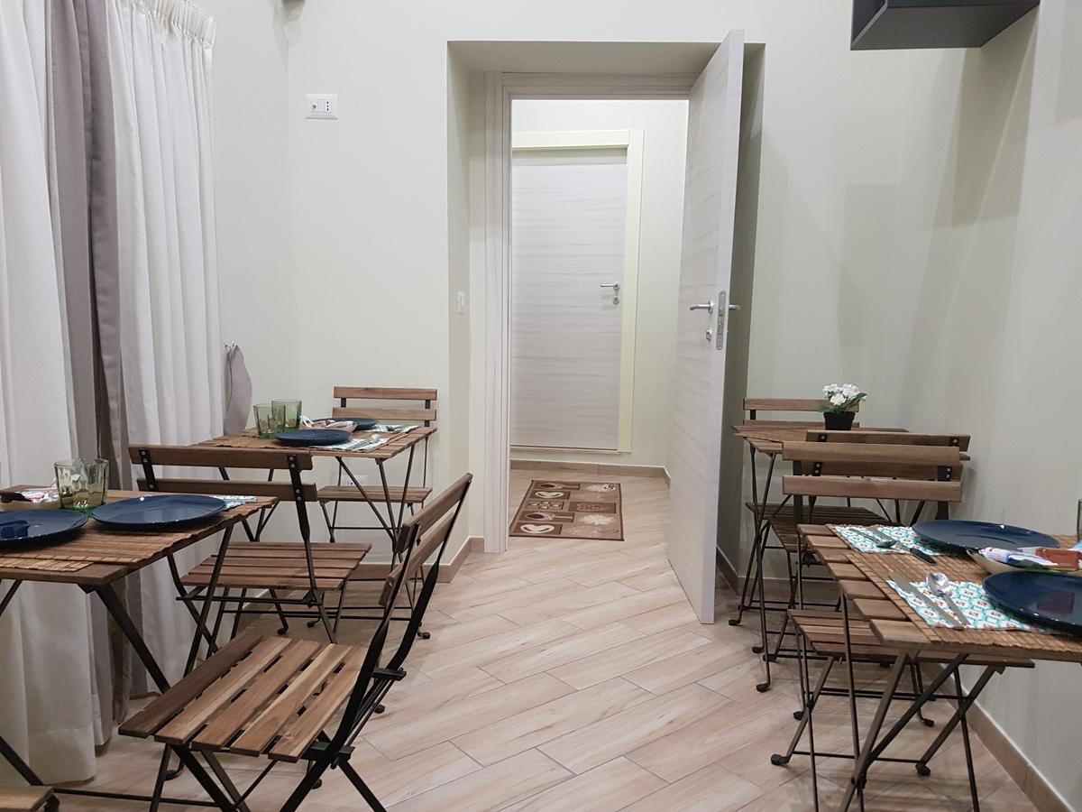 B&B Residenza Alba ナポリ エクステリア 写真