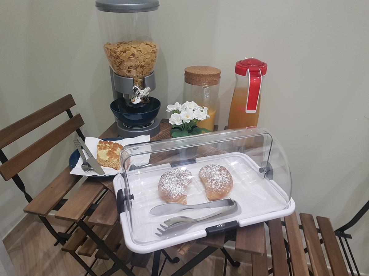 B&B Residenza Alba ナポリ エクステリア 写真