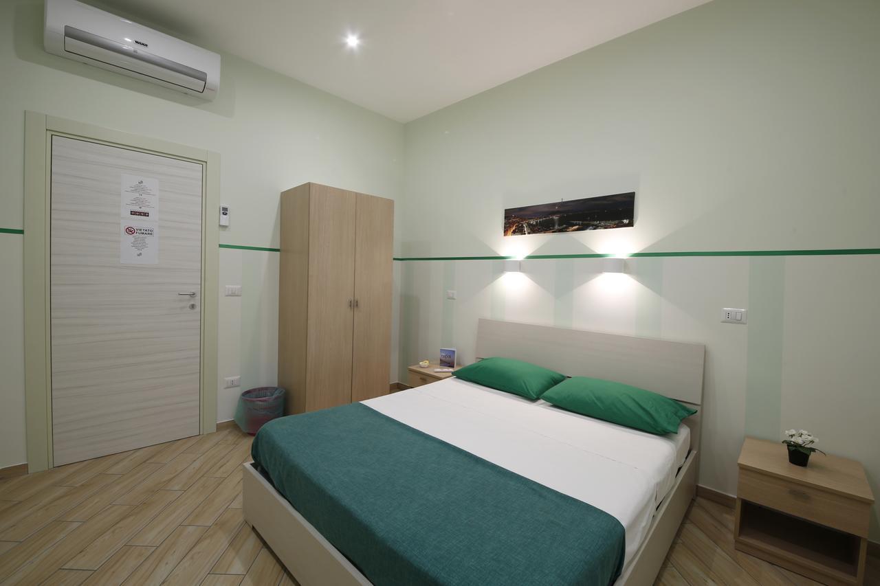 B&B Residenza Alba ナポリ エクステリア 写真